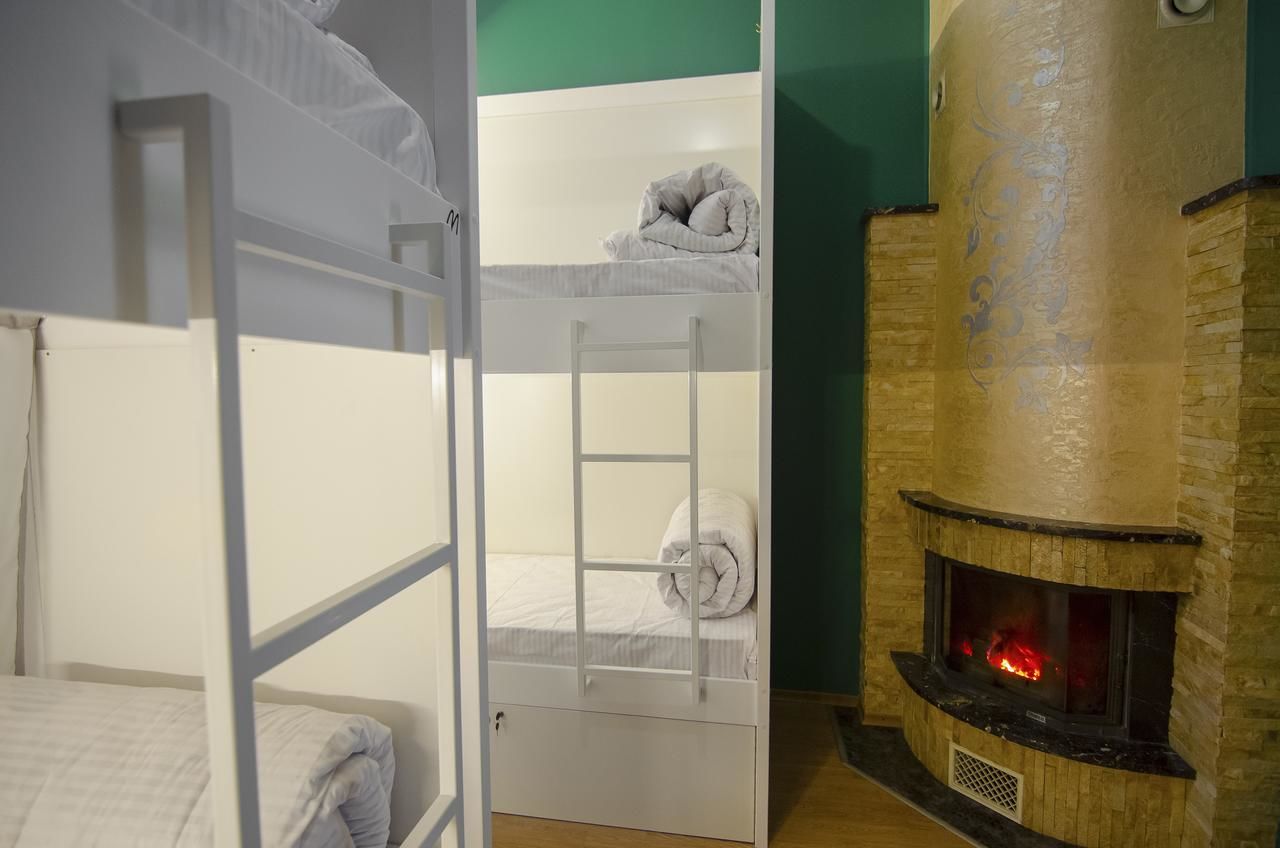 Хостелы Friends Hostel Lviv Rustaveli str Львов-13