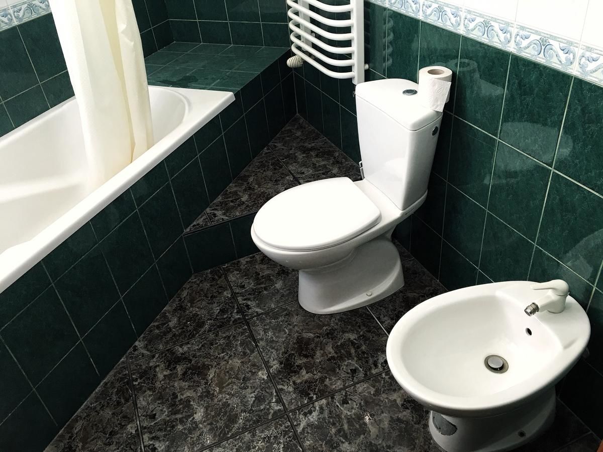 Хостелы Friends Hostel Lviv Rustaveli str Львов-38