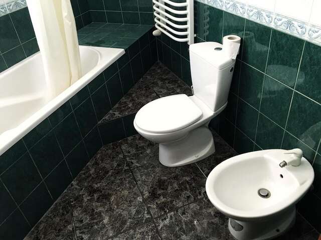 Хостелы Friends Hostel Lviv Rustaveli str Львов-37