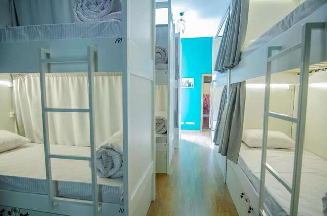 Хостелы Friends Hostel Lviv Rustaveli str Львов-45
