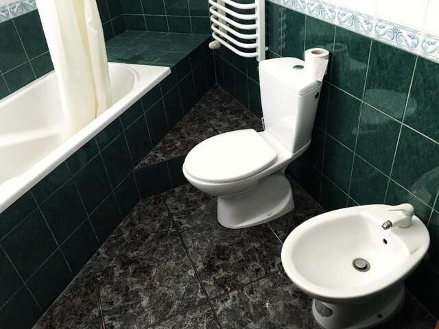 Хостелы Friends Hostel Lviv Rustaveli str Львов-51